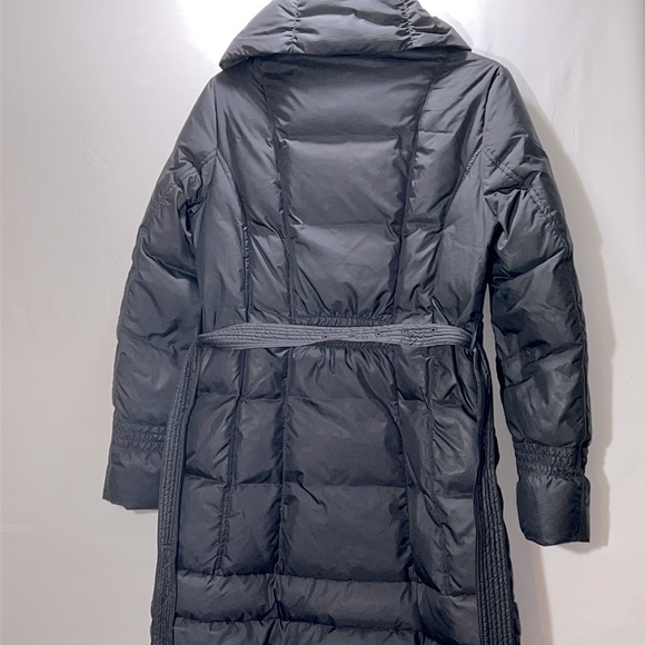 Cole Haan Black Fully Lined Belted Puffer Zip Closure Coat Front Pockets Size S - Picture 8 of 12